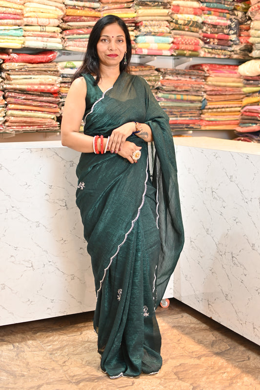 VRNY Crunchy Chiffon Saree With Motif Border