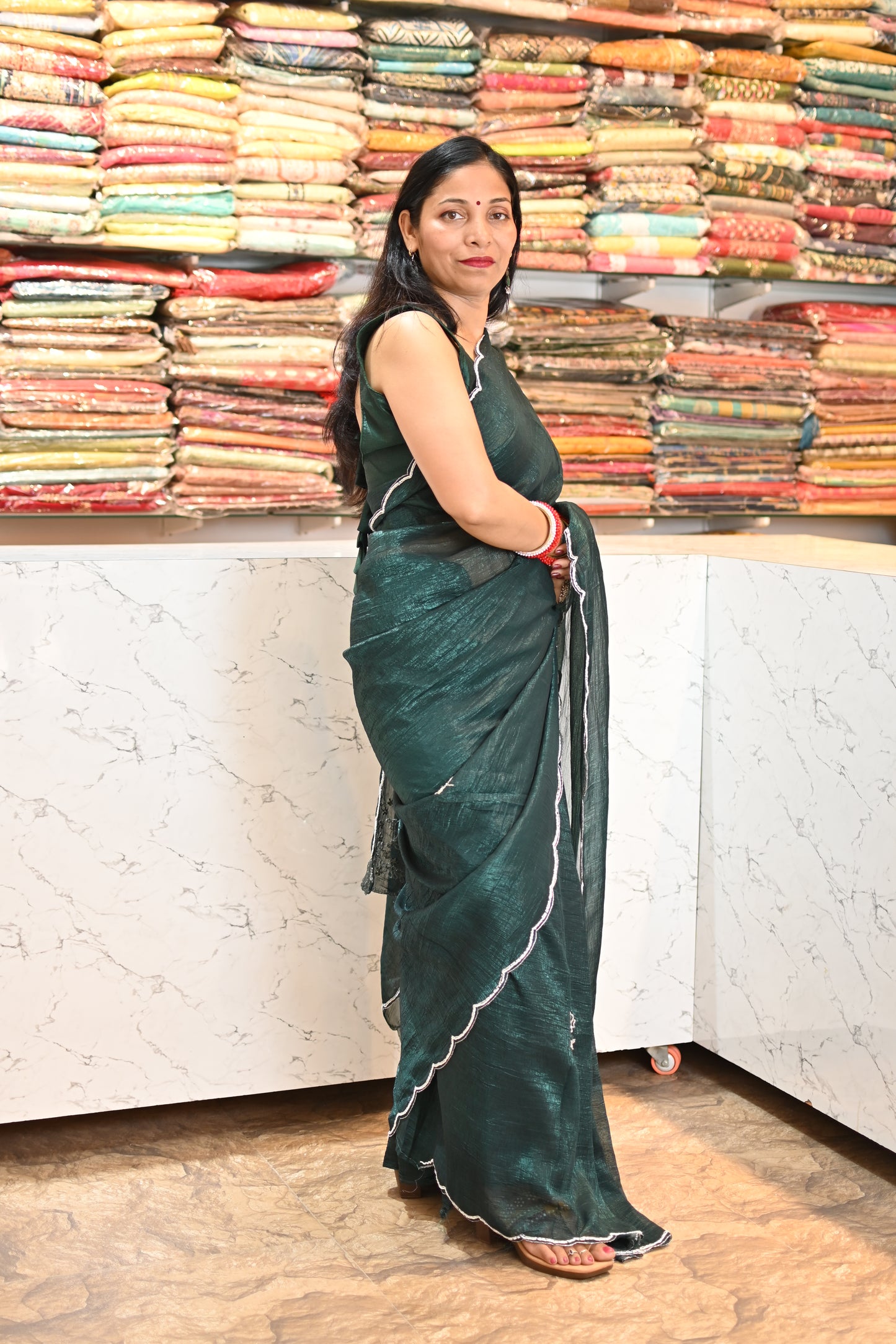 VRNY Crunchy Chiffon Saree With Motif Border