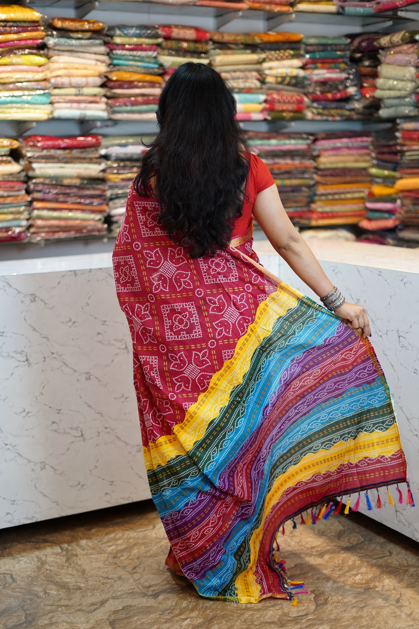 VRNY Bandejh Print Saree