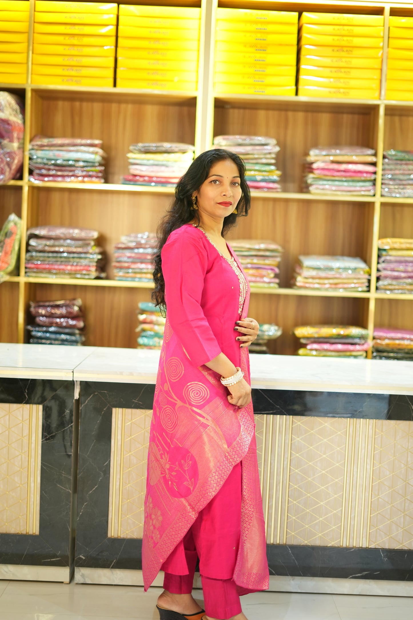 VRNY Viscose Magenta Suit